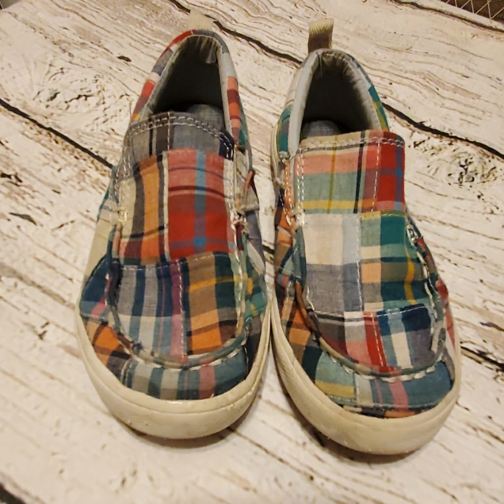 G.H. Bass & Co boys madra/plaid slip on size 13